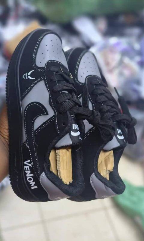Nike Venom