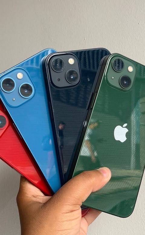 iPhone 13