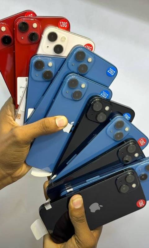 iPhone 13