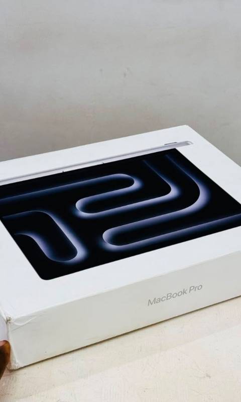 MacBook Pro M5